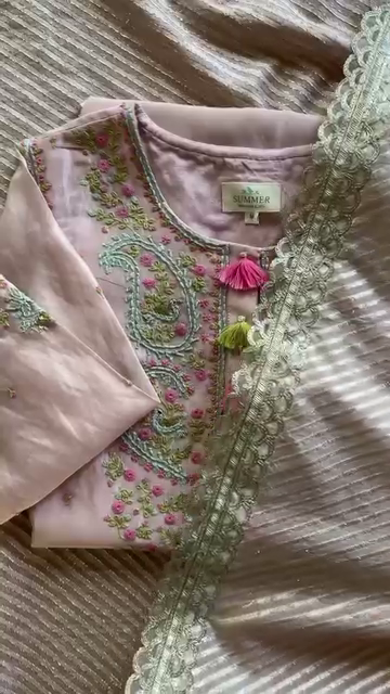 Pastel Pink Paisley Embroidered Kurta with Tassel Accents - Image 2
