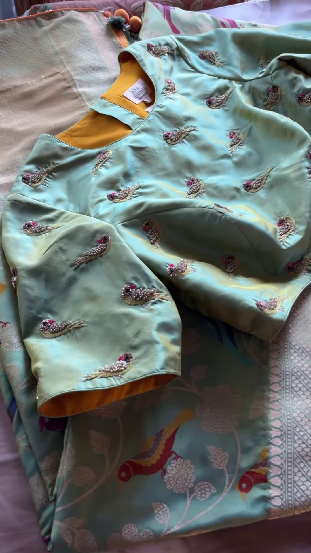 Pistachio Green Bird Motif Embroidered Saree Fabric and Blouse Piece - Image 2