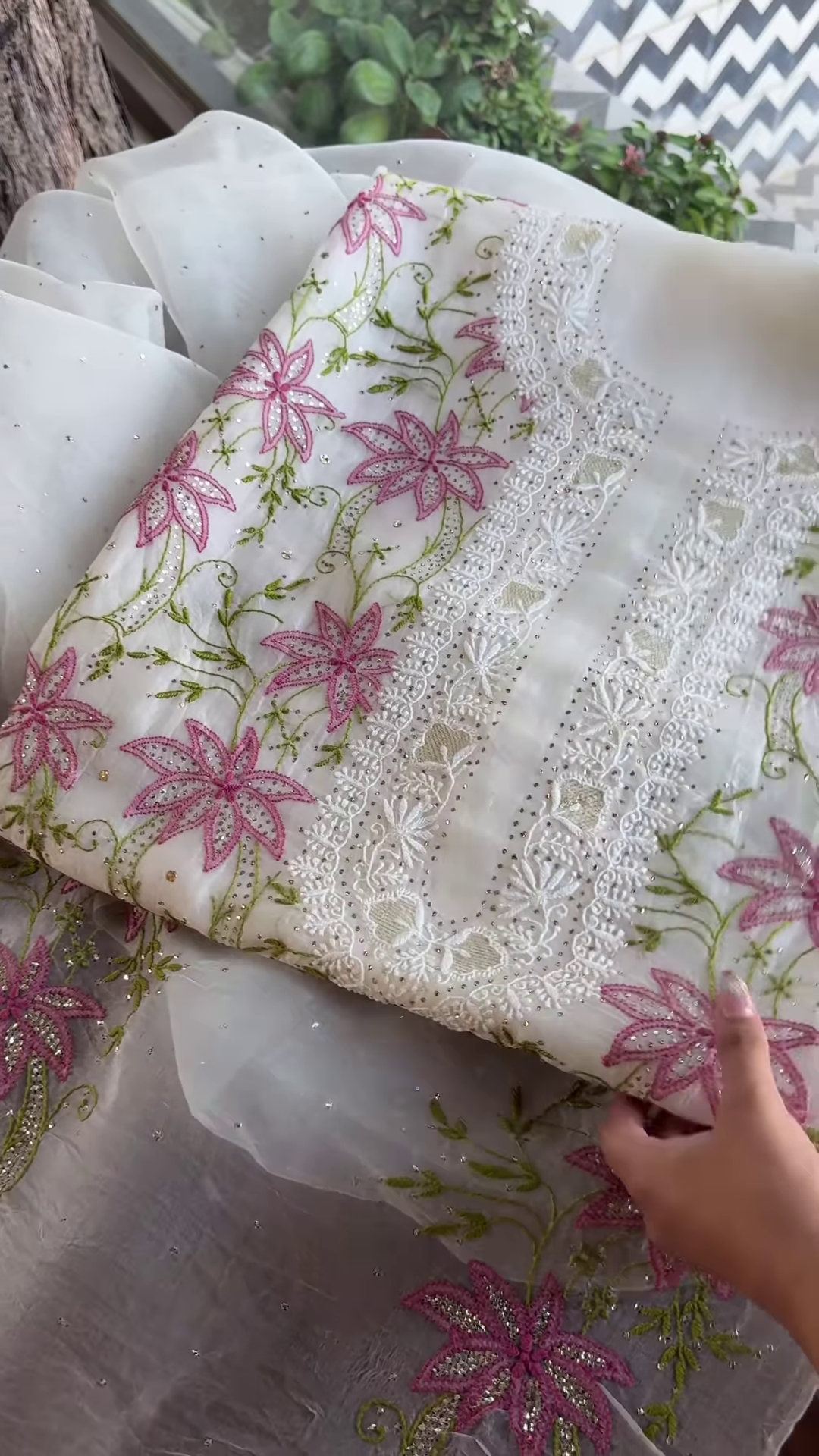 Ivory Chikankari Inspired Floral Embroidered Suit Set with Pink Accents