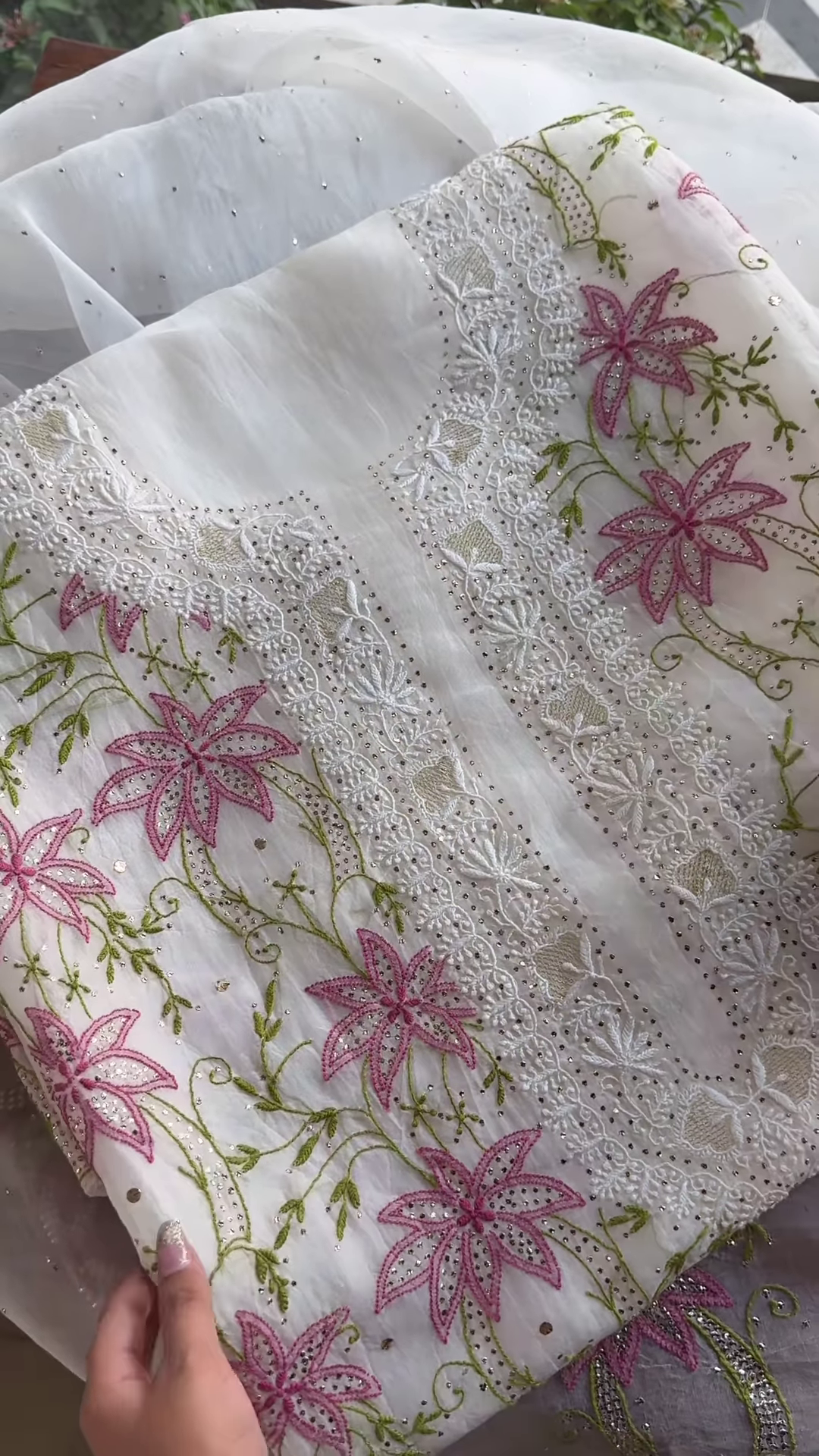 Ivory Chikankari Inspired Floral Embroidered Suit Set with Pink Accents - Image 2