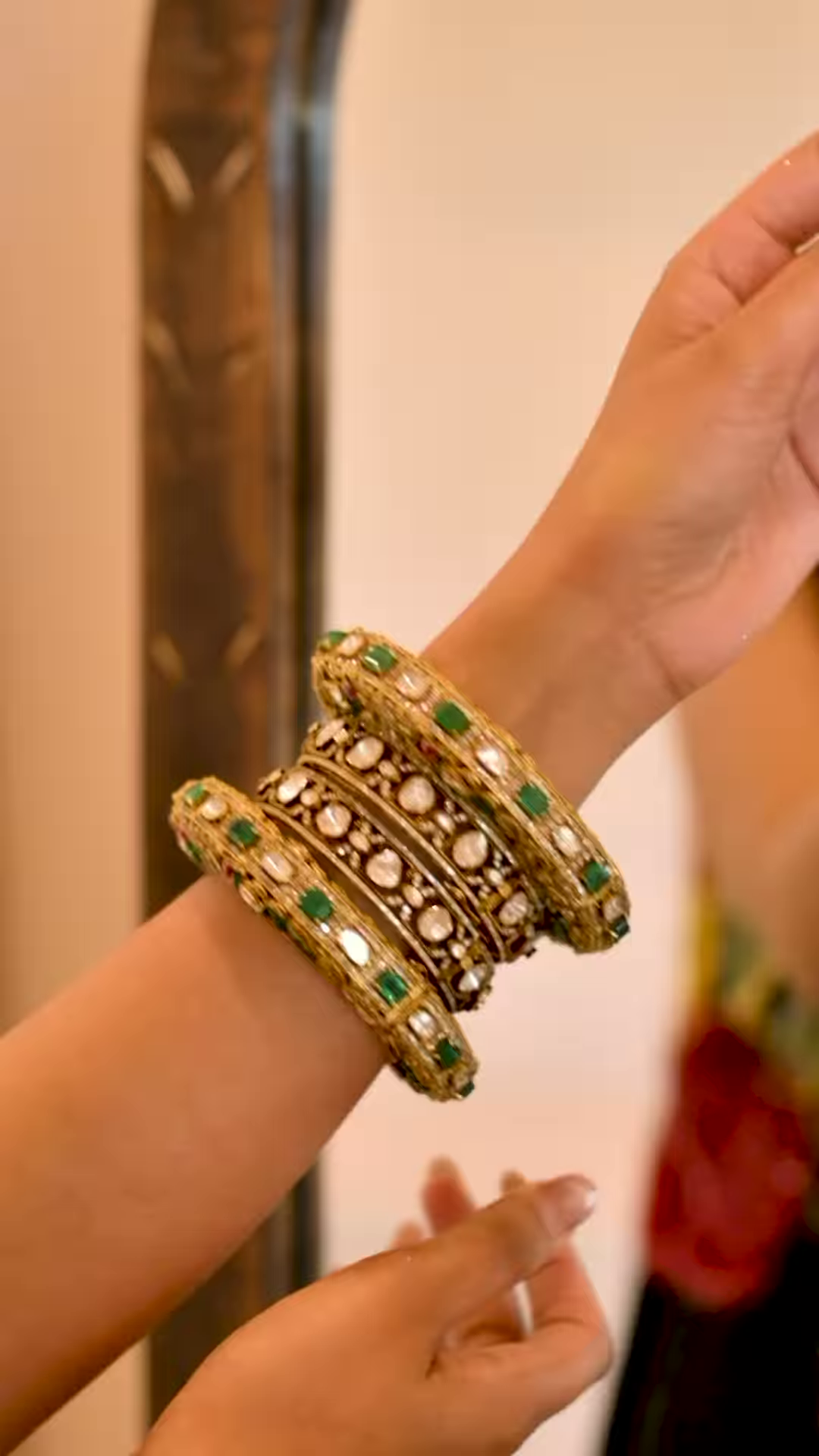 Women’s Black Saree with Gold Embellishments & Pleated Draping – Elegant Ethnicwear Styled with Traditional Bracelet - Image 3